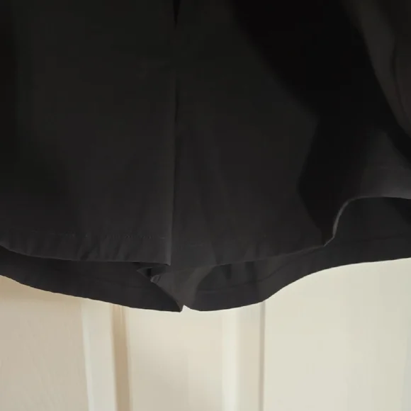 New Patagonia Women's Black Outdoor Everyday Skort Size Large - Picture 6 of 9